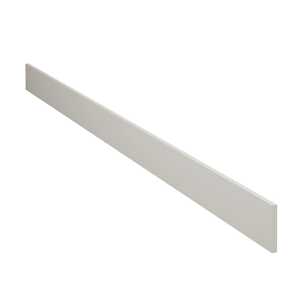 Cotswold, Plinth, 3050 x 150 x 18mm – Super Matt White