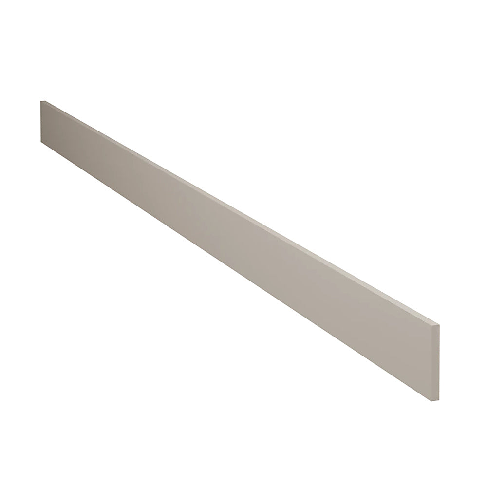 Milano, Plinth, 3050 x 150 x 18mm – High Gloss Cashmere